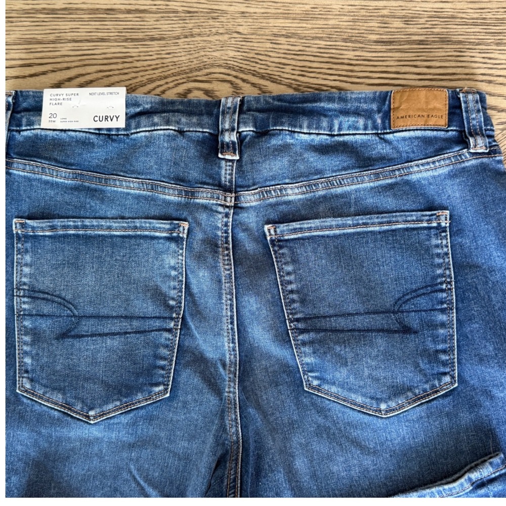 American Eagle Curvy Super High-Rise Flare Jeans Next Level Stretch 20 Long - Picture 5 of 11